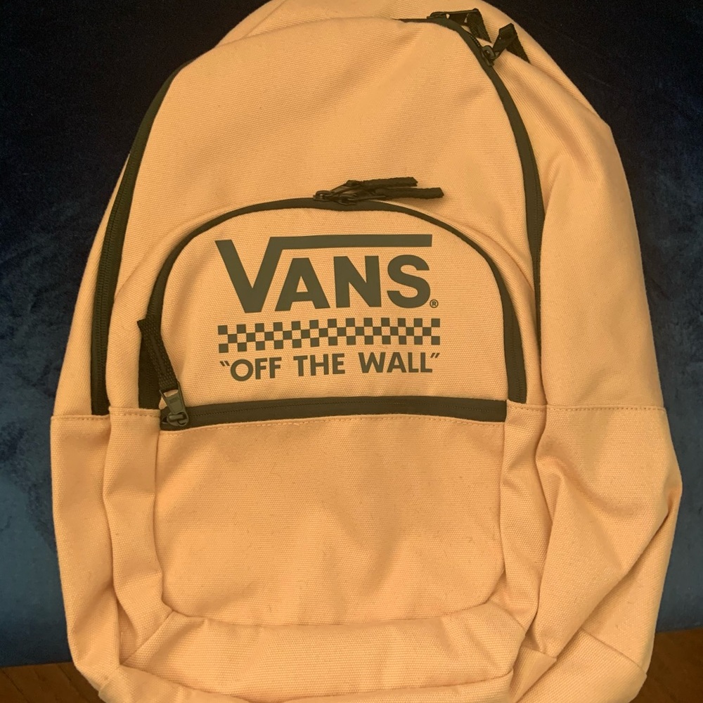 🥑Vans Pink & Black Backpack